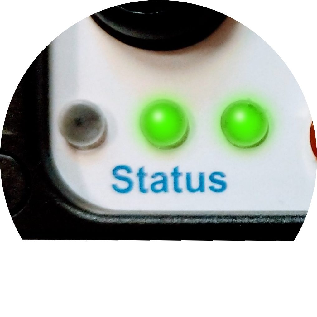 Simple, intuitive status indicators